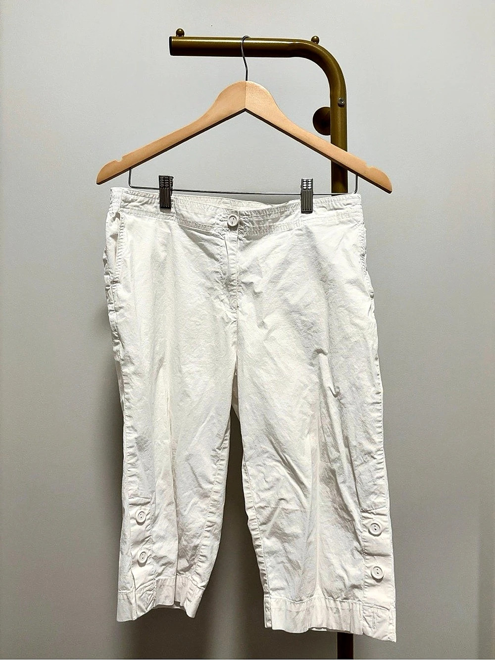 Focus White Ankle-Cropped Pants Size Medium